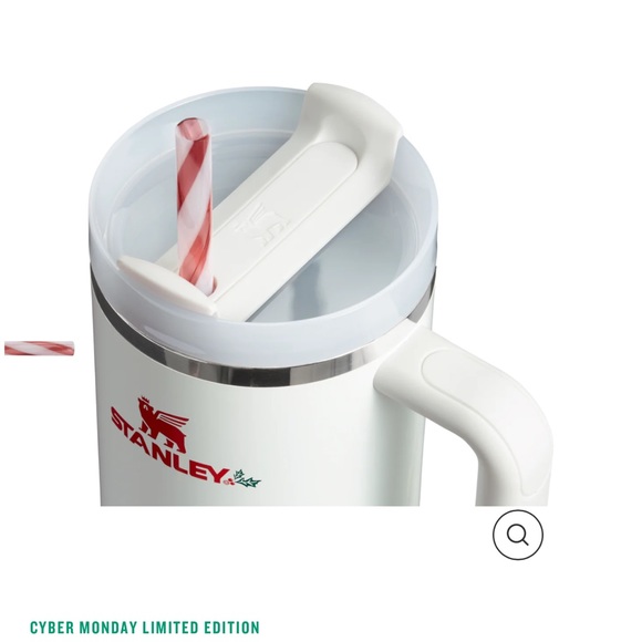 Stanley Mistletoe Twist Flowstate Quencher 40 Oz. Cyber Monday Limited Edition - Picture 5 of 5